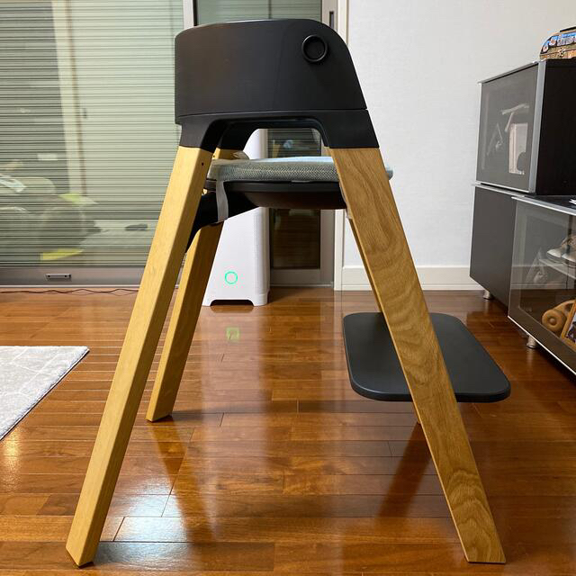 Stokke(ストッケ)のSTOKKE ストッケ　Step Chair （Seat ＋　Legs） キッズ/ベビー/マタニティの寝具/家具(その他)の商品写真