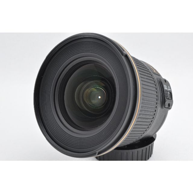 Nikon(ニコン)の美品級 Nikon ニコン AF-S NIKKOR 20mm f1.8 G ED スマホ/家電/カメラのカメラ(レンズ(単焦点))の商品写真