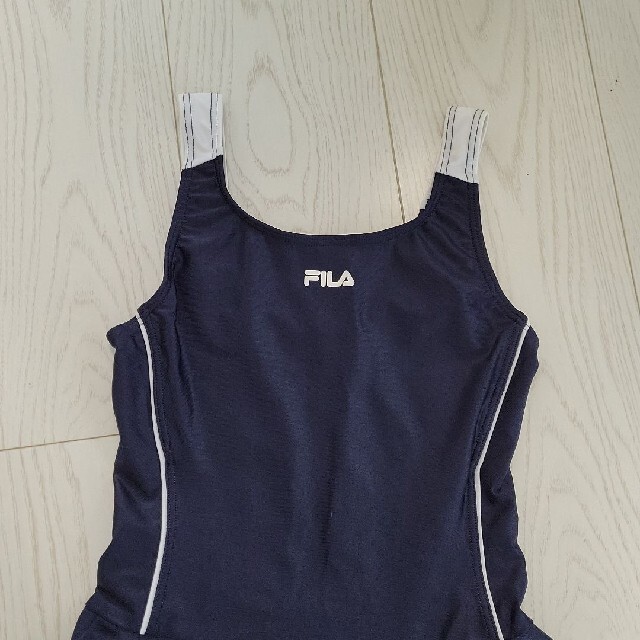 FILA(フィラ)のFILA　スクール水着　ワンピース新品160 キッズ/ベビー/マタニティのキッズ服女の子用(90cm~)(水着)の商品写真