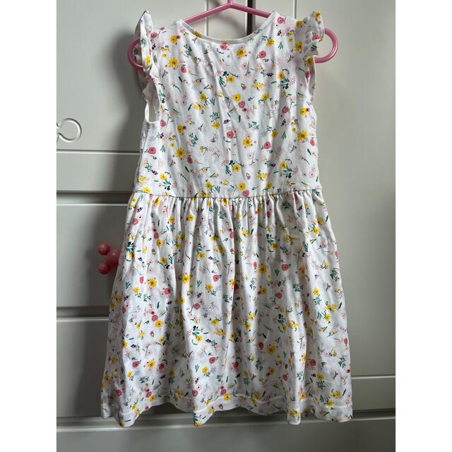 PETIT BATEAU(プチバトー)のプチバトー　花柄ワンピース　116cm キッズ/ベビー/マタニティのキッズ服女の子用(90cm~)(ワンピース)の商品写真