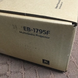 エプソン(EPSON)のEPSON EB-1795F 液晶プロジェクター(新品・未使用品)(プロジェクター)