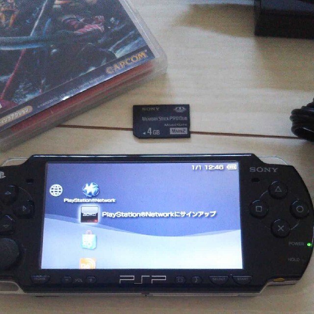 超美品 psp3000本体♪黒。新品バッテリー、充電器、メモリー、ゲーム2つ付