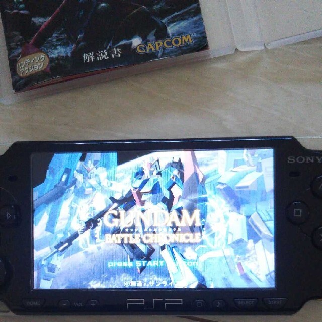 超美品 psp3000本体♪黒。新品バッテリー、充電器、メモリー、ゲーム2つ付