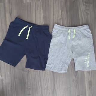 エイチアンドエム(H&M)のH＆M　ハーフパンツ　キッズ　２枚セット(パンツ/スパッツ)