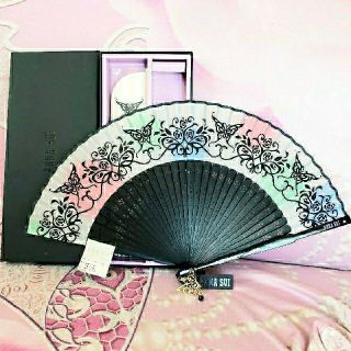 アナスイ　ANNA  SUI  扇子　センス　ケース付き　美品☆