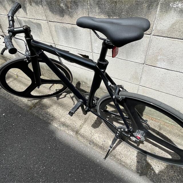 ピストバイク ノーパンクタイヤ 特価 スポーツ/アウトドアの自転車(自転車本体)の商品写真