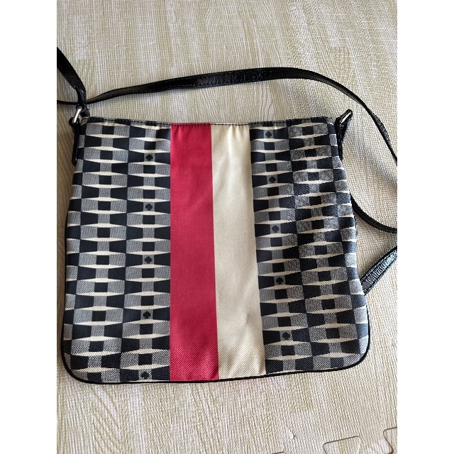 kate spade new york(ケイトスペードニューヨーク)の専用。ケイトスペードショルダーバック レディースのバッグ(ショルダーバッグ)の商品写真