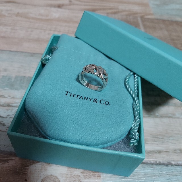 Tiffany & Co.(ティファニー)の智様専用‼️  𝕋𝕚𝕗𝕗𝕒𝕟𝕪♕トリプルハートリング レディースのアクセサリー(リング(指輪))の商品写真