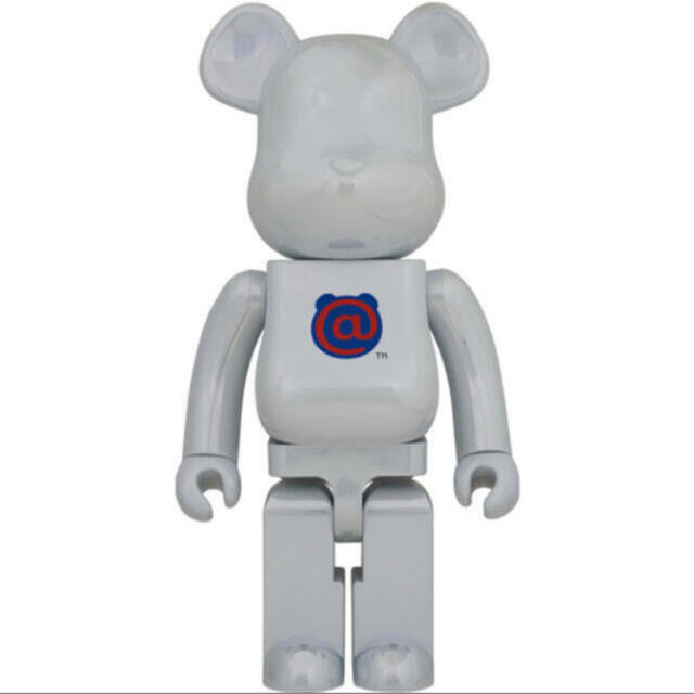 MEDICOM TOY(メディコムトイ)のBE@RBRICK 1st MODEL WHITE CHROME 400％ エンタメ/ホビーのおもちゃ/ぬいぐるみ(キャラクターグッズ)の商品写真