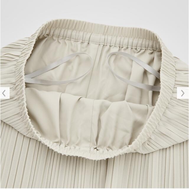 UNIQLO(ユニクロ)の【専用】ユニクロ　シフォンプリーツ スカートパンツ XS レディースのパンツ(カジュアルパンツ)の商品写真