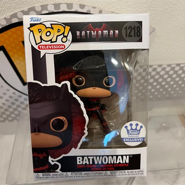 DC(ディーシー)のレアFUNKO POP!  バットマン　バットウーマン　限定版 エンタメ/ホビーのフィギュア(アメコミ)の商品写真