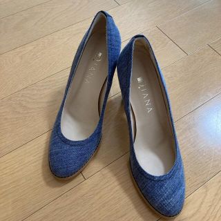 ダイアナ(DIANA)の美品♡ ダイアナ パンプス　デニム　ブルー　7.5㎝　ウッドヒール　23.5㎝(ハイヒール/パンプス)