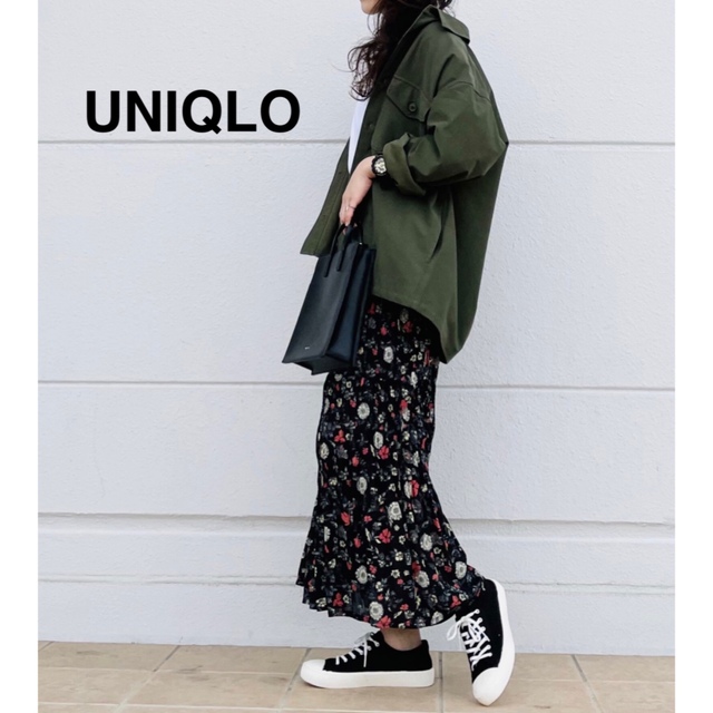 UNIQLO(ユニクロ)の【美品】UNIQLO イネス ツイストプリーツロングスカート Lサイズ ブラック レディースのスカート(ロングスカート)の商品写真