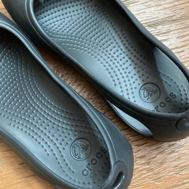 crocs(クロックス)のカディ　サイズW6 22.0 ブラック レディースの靴/シューズ(バレエシューズ)の商品写真