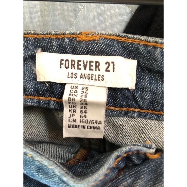 【新品未使用】Forever21 デニムスカート  レディースのスカート(ひざ丈スカート)の商品写真