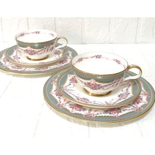 ロイヤルドルトン(Royal Doulton)のロイヤルドルトン　廃盤最高級ライン　サットン　カップ&ソーサー&プレート(食器)