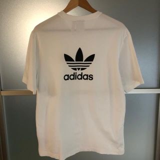 アディダス(adidas)の【アディダス】ロゴTシャツ　白　サイズM(Tシャツ/カットソー(半袖/袖なし))