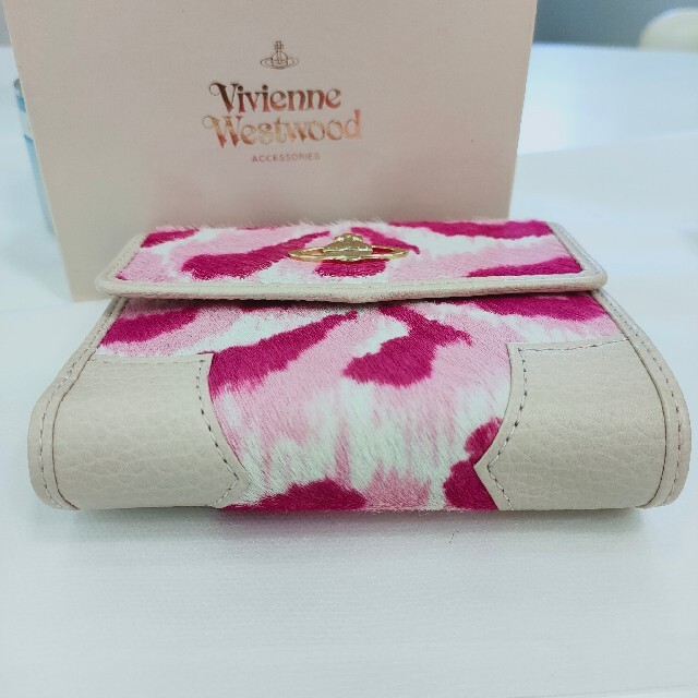 Vivienne Westwood(ヴィヴィアンウエストウッド)の未使用☆ヴィヴィアンウエストウッドレオパードハラコお財布 レディースのファッション小物(財布)の商品写真