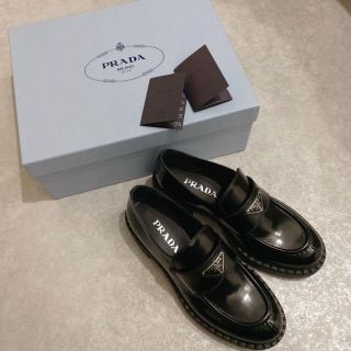 PRADA - PRADA プラダ ウイングチップ レースアップシューズ シルバー 35センチの通販 by あみあみあみ's shop｜プラダ