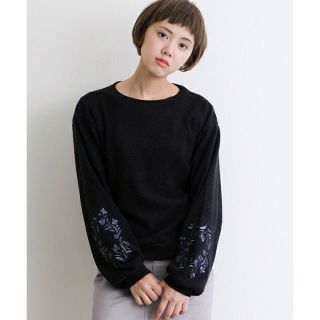 メルロー(merlot)の新品★送料無料★刺繍パフスリーブニットトップス568-1527(ニット/セーター)