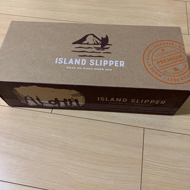 ISLAND SLIPPER