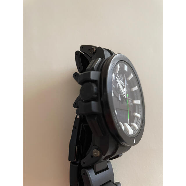 CASIO(カシオ)のCASIO カシオ　プロトレック　PRW-7000FC-1JF 値下げ メンズの時計(腕時計(デジタル))の商品写真
