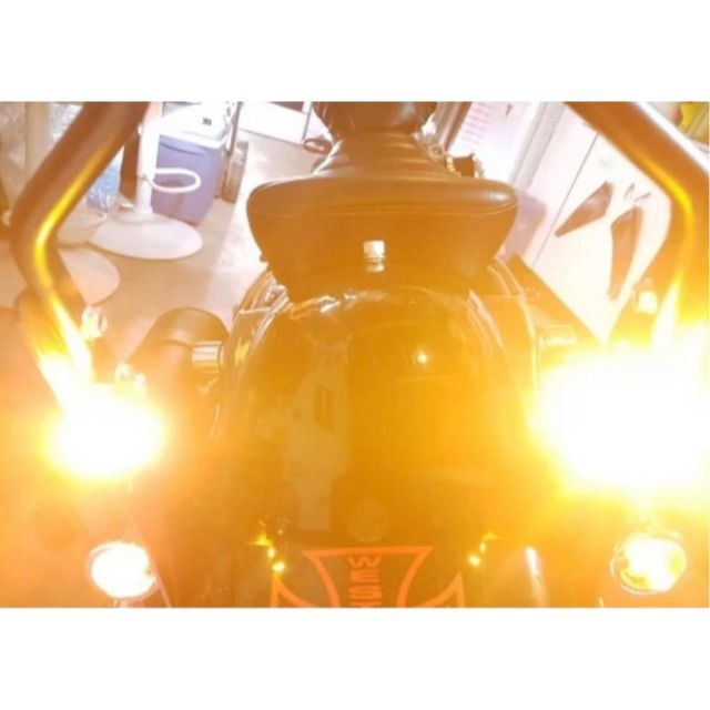 小型 LEDウインカー  カフェ ボバー チョッパー  フェンダーレス 4個 自動車/バイクのバイク(パーツ)の商品写真