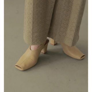 トゥデイフル(TODAYFUL)のlouren 大人気　完売　open toe pumps(ハイヒール/パンプス)