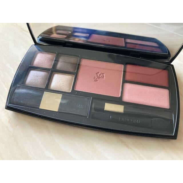 LANCOME(ランコム)のLANCOME TENDRE VOYAGE MAKE-UP PALETTE コスメ/美容のキット/セット(コフレ/メイクアップセット)の商品写真