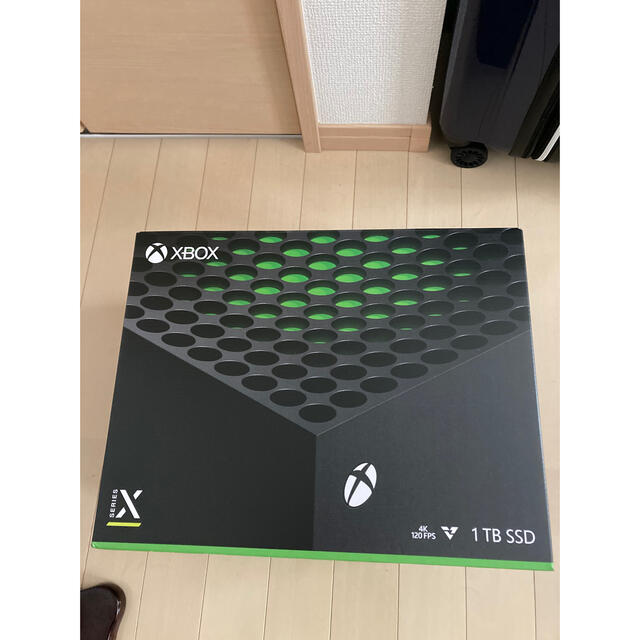 Xbox(エックスボックス)のMicrosoft Xbox Series X エンタメ/ホビーのゲームソフト/ゲーム機本体(家庭用ゲーム機本体)の商品写真