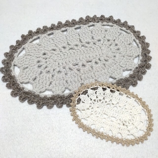 楕円のドイリー レース編み メランジ 手編み 編み物(インテリア雑貨)