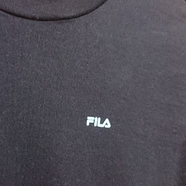 FILA(フィラ)のFILA  濃紺Tシャツ   キッズＬ 又はレディース M レディースのトップス(Tシャツ(半袖/袖なし))の商品写真