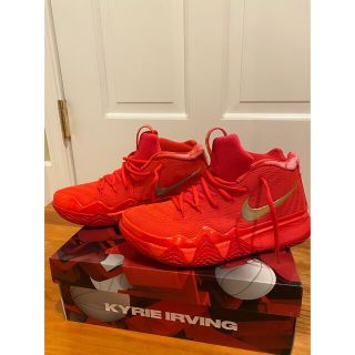 ナイキ(NIKE)のKYRIE 4 RED CARPET ナイキ カイリー 4 レッド カーペット (スニーカー)