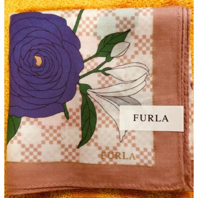 Furla(フルラ)のフルラ  シルクスカーフお花BAG柄 レディースのファッション小物(バンダナ/スカーフ)の商品写真