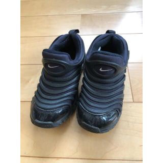 ナイキ(NIKE)のNIKE 子ども靴　黒　18センチ(スリッポン)