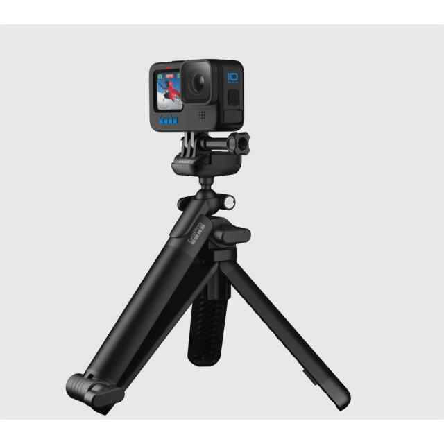 GoPro(ゴープロ)のGoPro9+純正バックパック+純正アクセサリー+128GBSDカードセット スマホ/家電/カメラのカメラ(ビデオカメラ)の商品写真