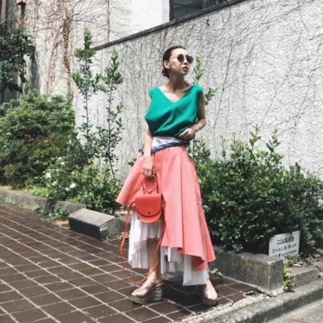 極細繊維クロス アメリ VELOR CORDUROYS FLARE SKIRT 今季