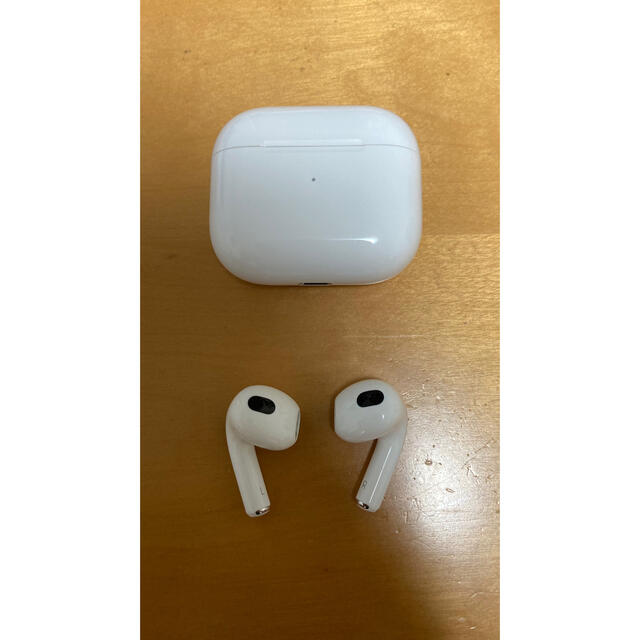 Apple AirPods 第3世代 MME73J/A ケース　イヤーピース付きオーディオ機器