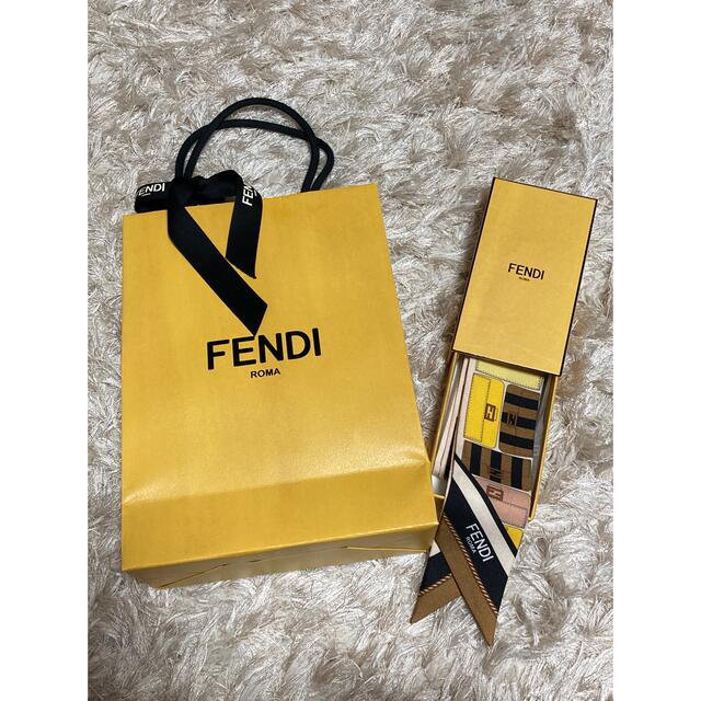 FENDI(フェンディ)のフェンディ　ラッピー ハンドメイドのファッション小物(スカーフ)の商品写真