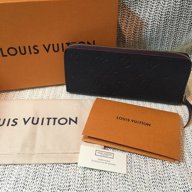 LOUIS VUITTON(ルイヴィトン)のルイヴィトン 　ポルトフォイユ・クレマンス　M69415 長財布 レディースのファッション小物(財布)の商品写真