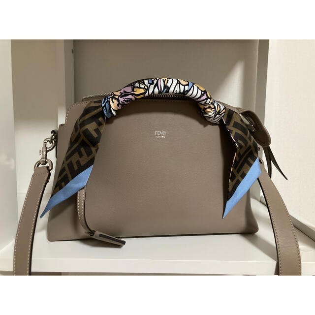 FENDI(フェンディ)のフェンディ　ラッピー ハンドメイドのファッション小物(スカーフ)の商品写真