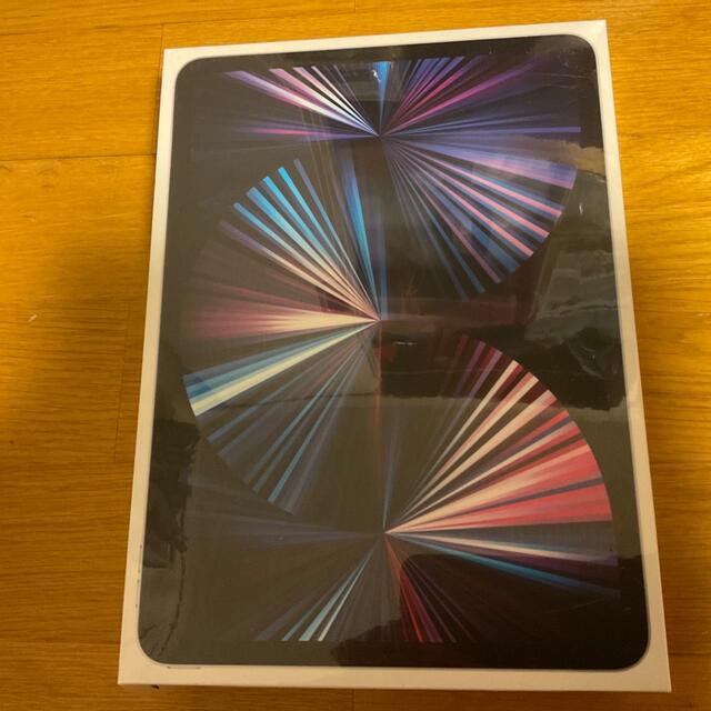 Apple(アップル)のアップル iPad Pro 11インチ 第3世代 WiFi 128GB シルバー スマホ/家電/カメラのPC/タブレット(タブレット)の商品写真