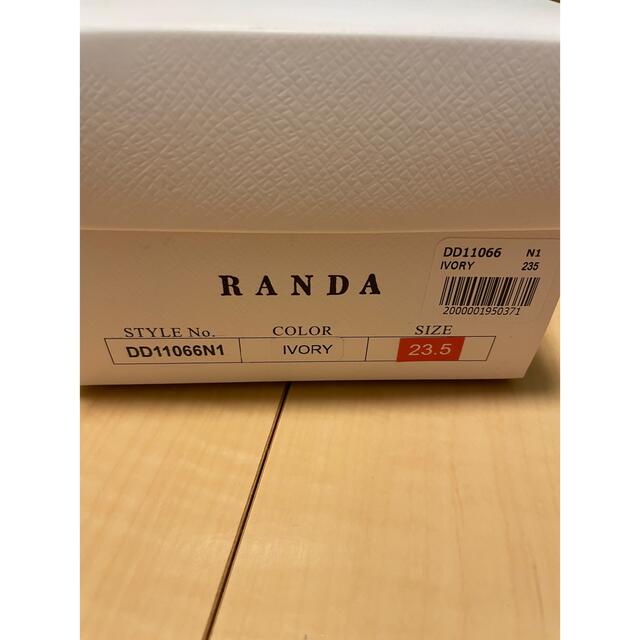 RANDA(ランダ)のRANDA Vカットサイドオープンフラットパンプス レディースの靴/シューズ(ハイヒール/パンプス)の商品写真