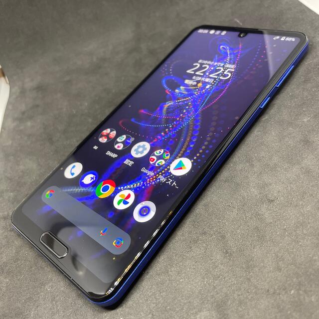 AQUOS(アクオス)のジャンク 美品 SHG01 アースブルー AQUOS R5G スマホ/家電/カメラのスマートフォン/携帯電話(スマートフォン本体)の商品写真