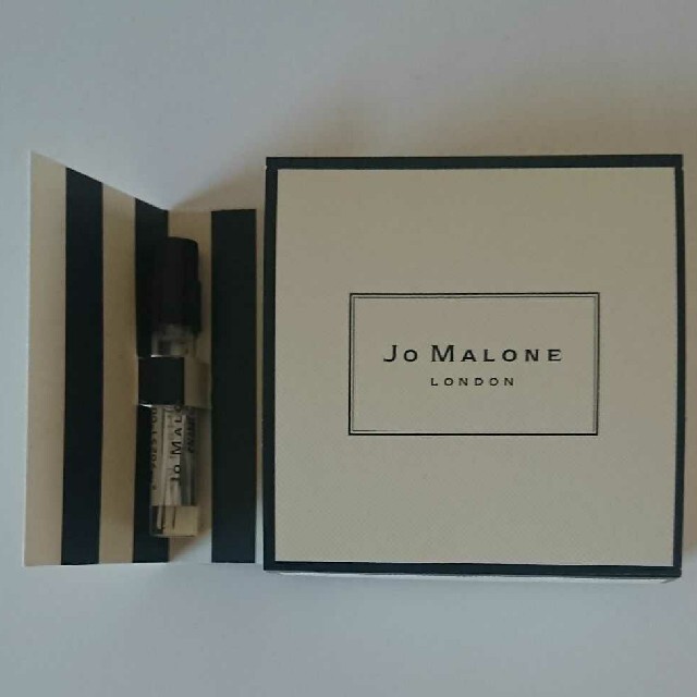 Jo Malone(ジョーマローン)のネクタリンブロッサム&ハニー1,5ml コスメ/美容の香水(香水(女性用))の商品写真
