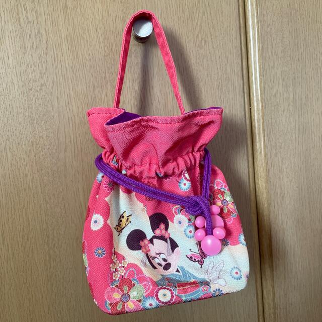 Disney(ディズニー)のミニーちゃん　巾着 レディースのファッション小物(ポーチ)の商品写真