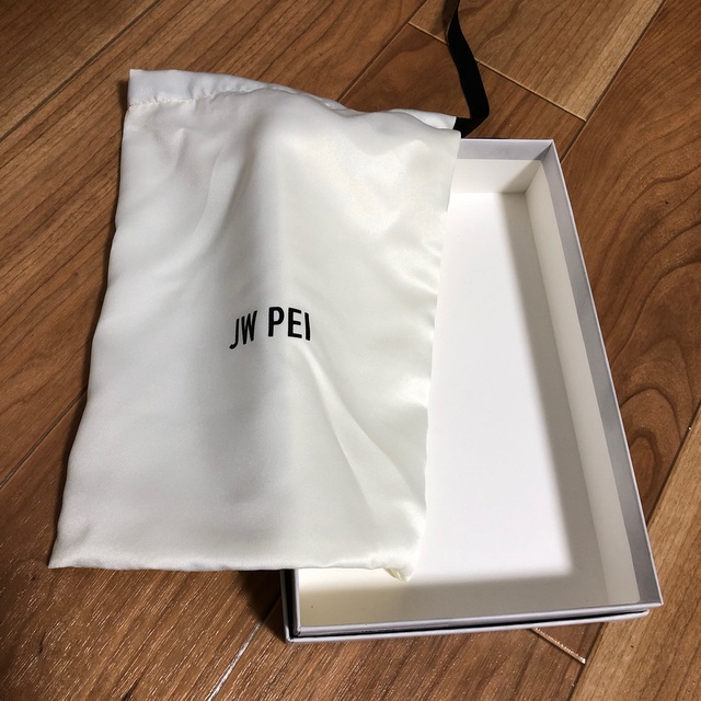 Spic and Span 【JW PEI】Ouinn phone bag