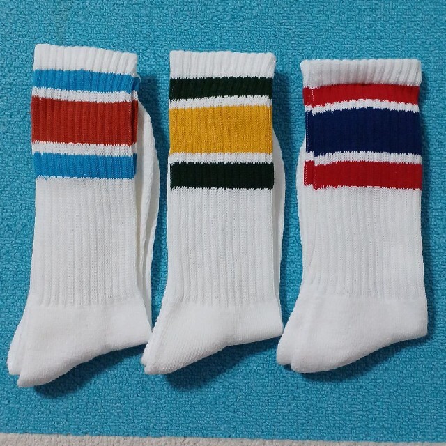 STANDARD CALIFORNIA(スタンダードカリフォルニア)のFRUIT  OF  THE  LOOM  3P  LINE  SOCKS メンズのレッグウェア(ソックス)の商品写真