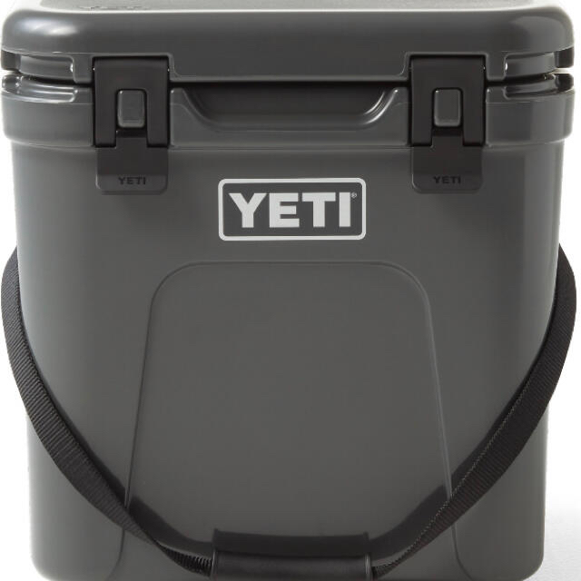 yeti クーラーボックス　Roadie 24  チャコール　新品アウトドア