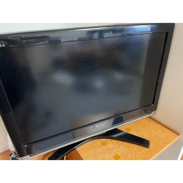 東芝(トウシバ)のTOSHIBA REGZA 32C7000 32型 テレビ本体リモコン付き スマホ/家電/カメラのテレビ/映像機器(テレビ)の商品写真
